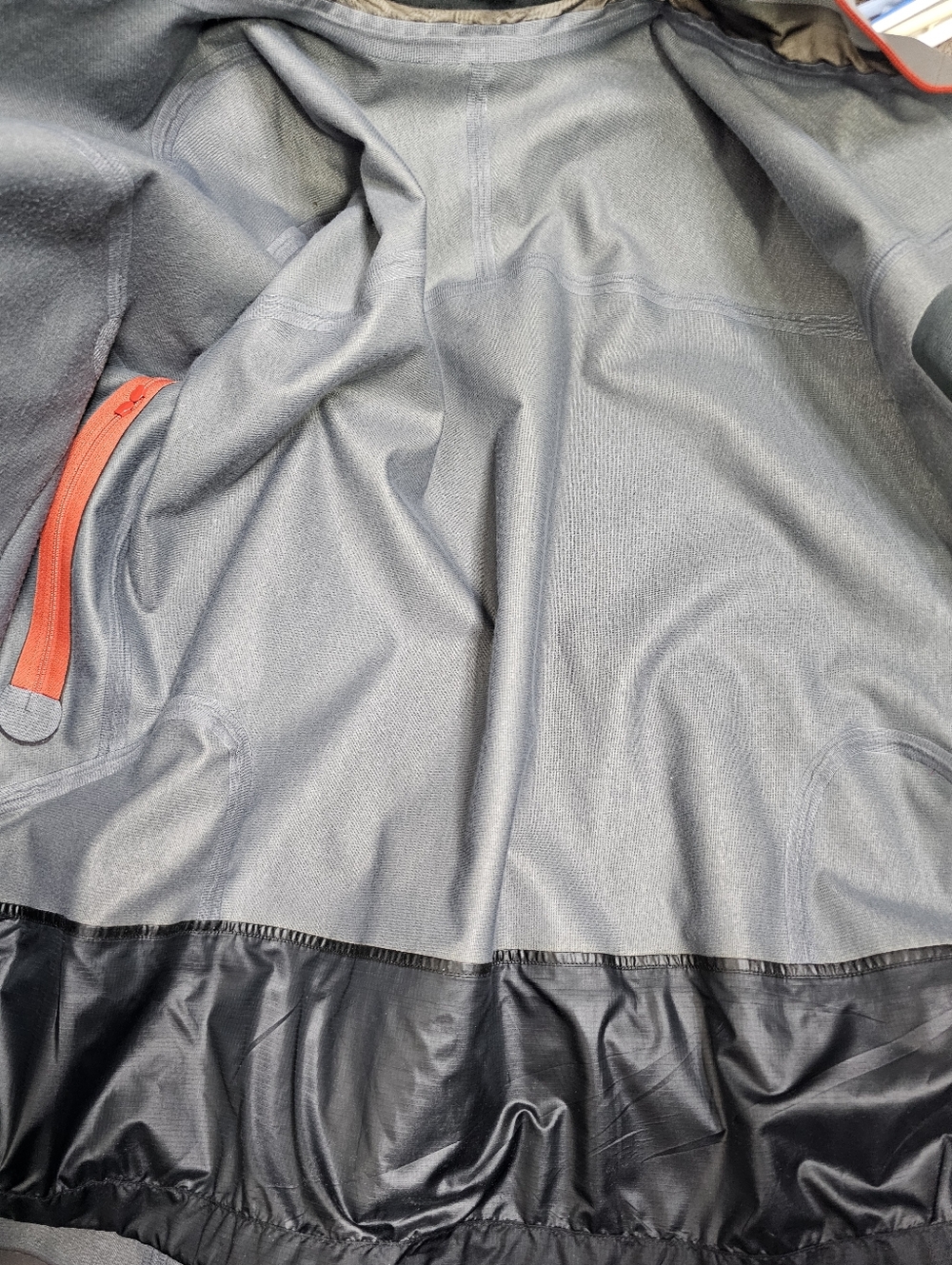 Vintage Arcteryx Stingray GoreTex Recco Jacket Gray Gunmetal Saltilo Men's Large - Picture 12 of 14